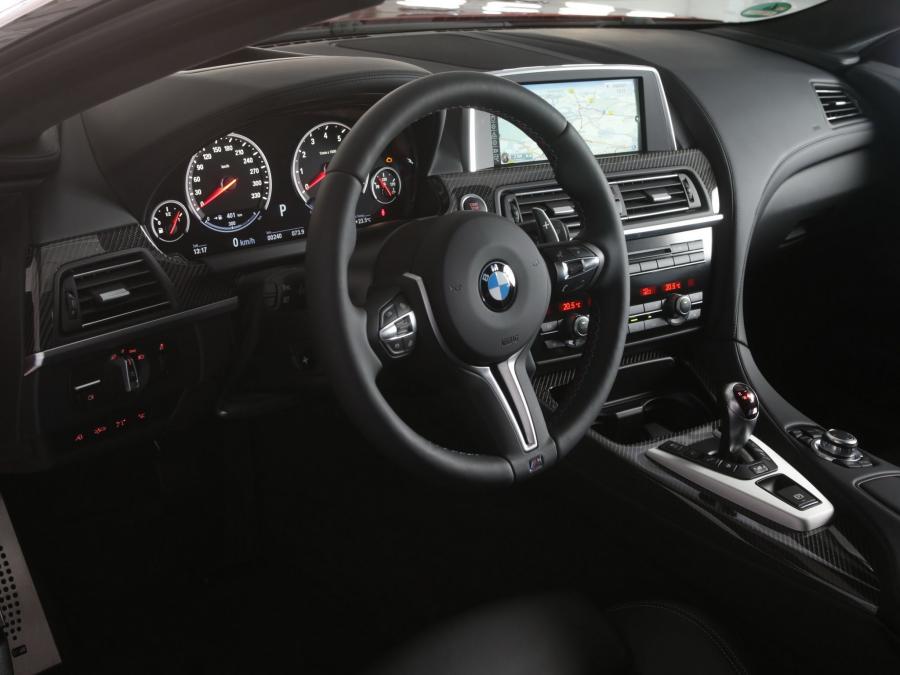  BMW M6 Coupe Competition Package 2013 года  (фото 8 из 16)